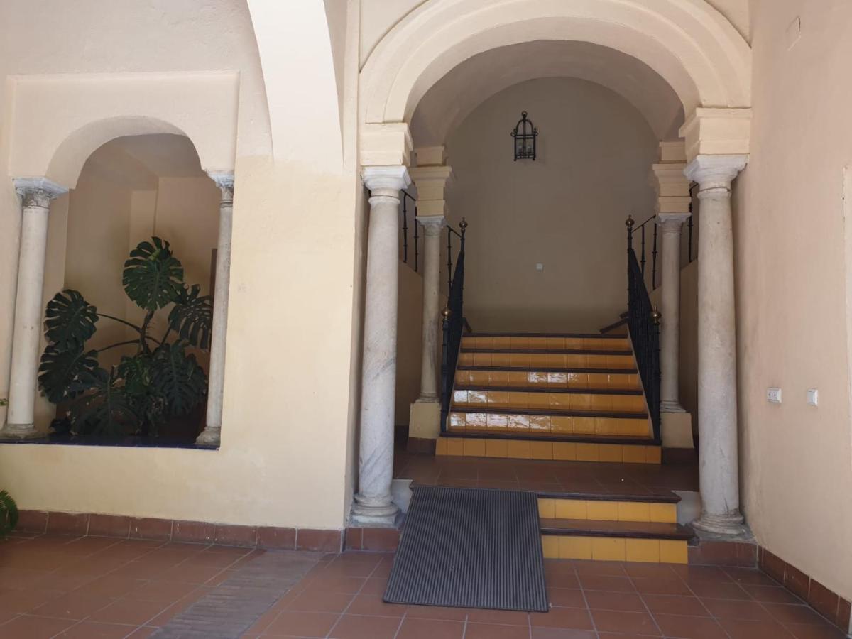 Santa Ana - Palacio Del Infantado Seville Ngoại thất bức ảnh