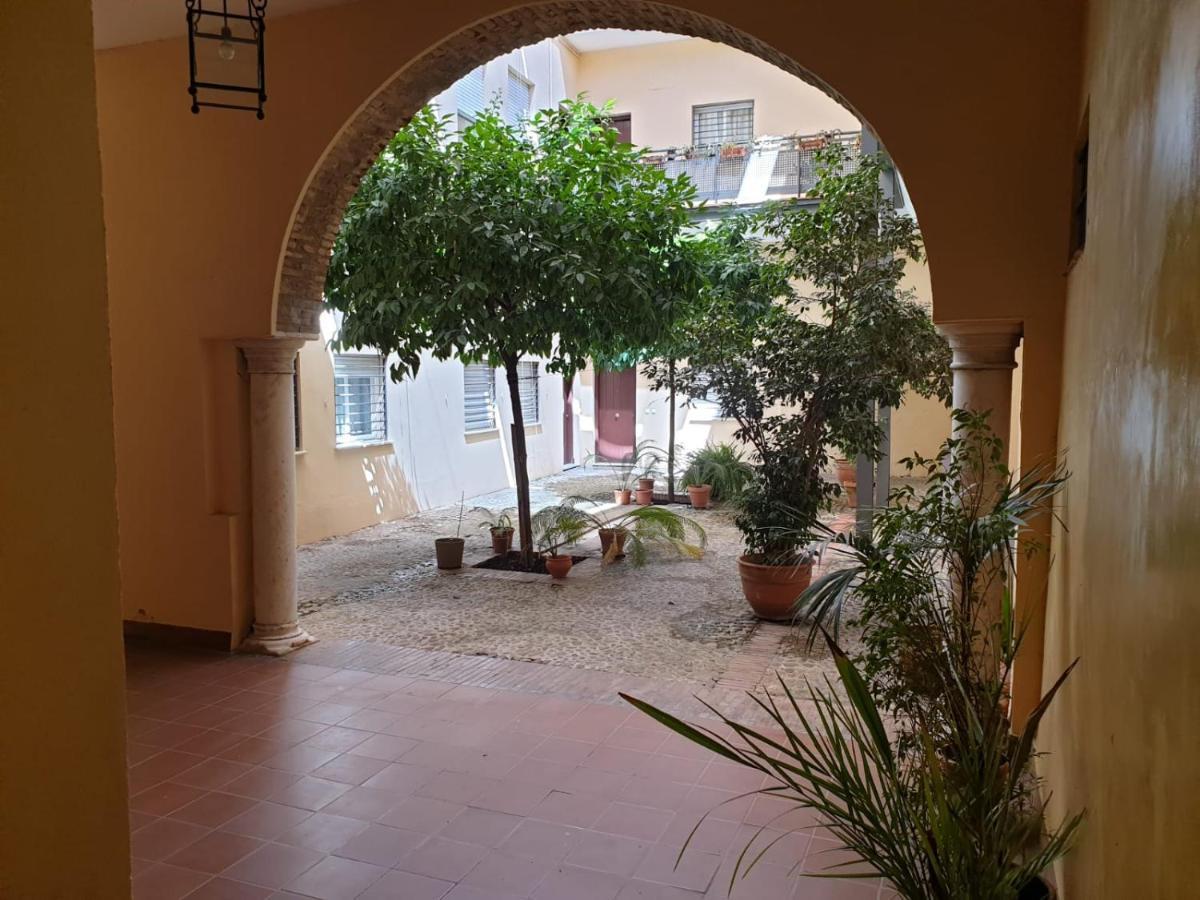 Santa Ana - Palacio Del Infantado Seville Ngoại thất bức ảnh